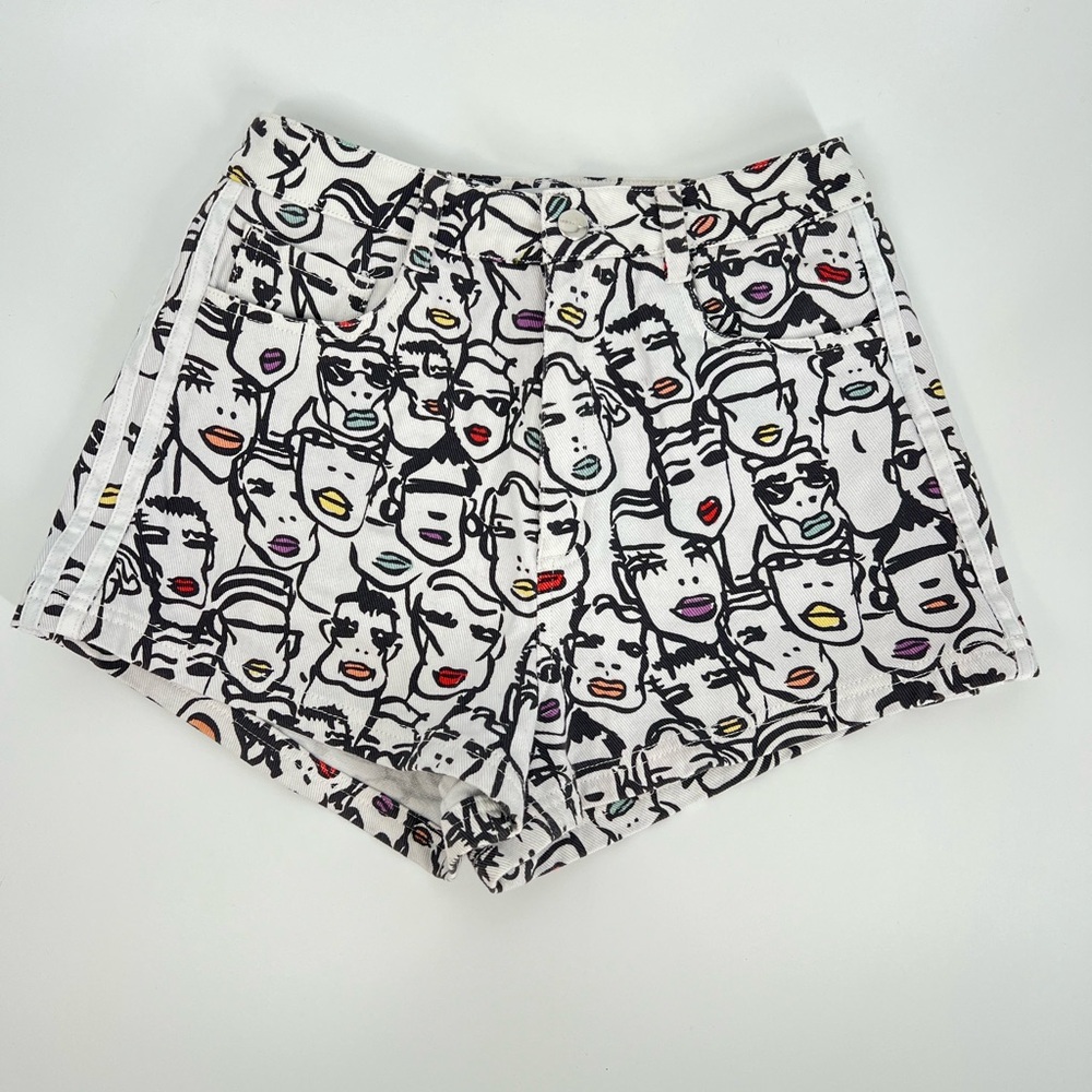 Adidas x Fiorucci Face Highlight Denim Shorts small - Picture 5 of 9